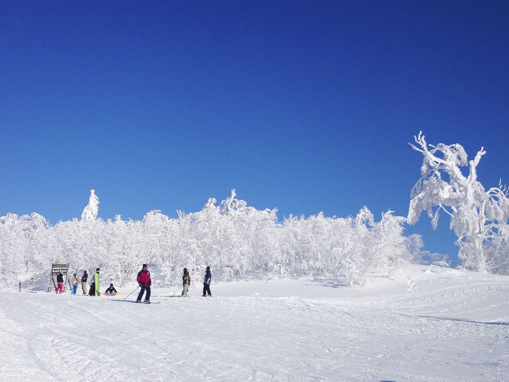 Hoshino Resorts Asahikawa Grand Hotel Bagian luar foto